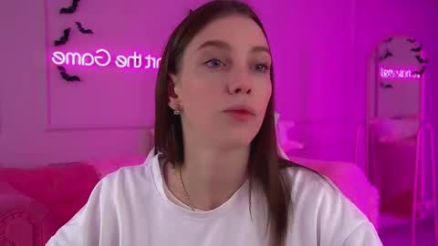 Snapshot of veronicavance chatting on 21, 10, 2025 Veronica online show from 21, 10, 2025