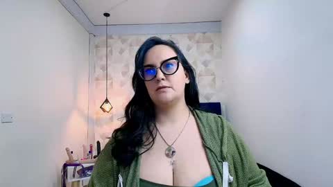 Snapshot of veroniicabbw chatting on 3, 2, 2025 veroniicabbw online show from 3, 2, 2025