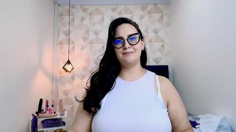 Snapshot of veroniicabbw chatting on 4, 2, 2025 veroniicabbw online show from 4, 2, 2025