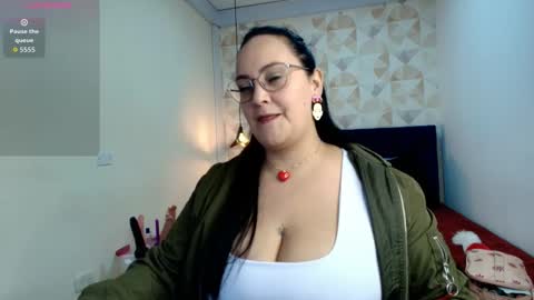 Snapshot of veroniicabbw chatting on 2, 10, 2025 veroniicabbw online show from 2, 10, 2025