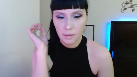 Snapshot of veronika_blak chatting on 2, 12, 2025 Miss Veronika Blak online show from 2, 12, 2025