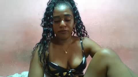 Snapshot of verronique1511 chatting on 1, 2, 2025 verronique1511 online show from 1, 2, 2025