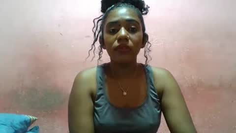 Snapshot of verronique1511 chatting on 2, 2, 2025 verronique1511 online show from 2, 2, 2025