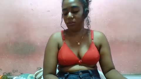 Snapshot of verronique1511 chatting on 9, 2, 2025 verronique1511 online show from 9, 2, 2025