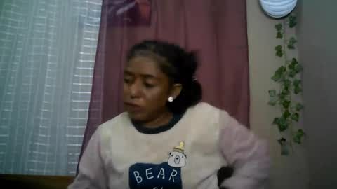 Snapshot of verronique1511 chatting on 29, 6, 2026 verronique1511 online show from 29, 6, 2026