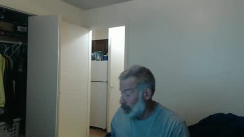 hairy man online show from 18, 2, 2026