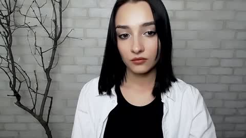 Snapshot of veryveryshygirl chatting on 12, 1, 2025 Ana online show from 12, 1, 2025