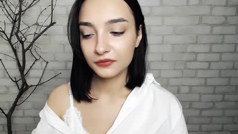 Snapshot of veryveryshygirl chatting on 1, 2, 2025 Ana online show from 1, 2, 2025