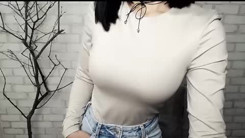 Snapshot of veryveryshygirl chatting on 11, 2, 2025 Ana online show from 11, 2, 2025