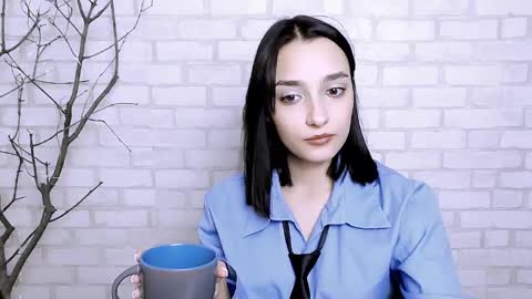 Snapshot of veryveryshygirl chatting on 8, 3, 2025 Ana online show from 8, 3, 2025