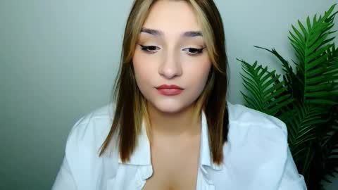 Snapshot of veryveryshygirl chatting on 28, 2, 2026 Ana online show from 28, 2, 2026