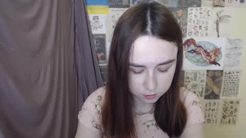 veryveryvery_shy online show from 5, 12, 2025