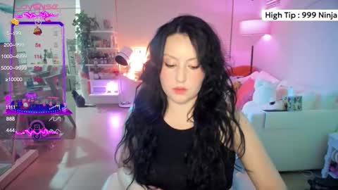 Snapshot of vesafine chatting on 2, 2, 2026 vesafine online show from 2, 2, 2026