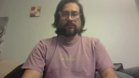 Snapshot of vesturelove chatting on 12, 4, 2026 vesturelove online show from 12, 4, 2026