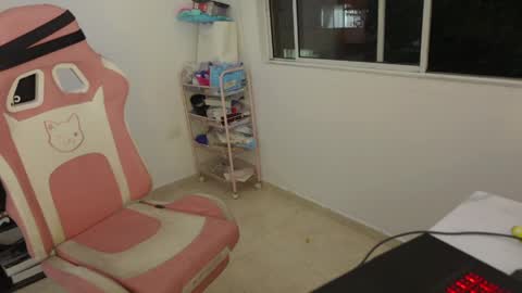 Snapshot of vexira_23 chatting on 9, 4, 2026 Sofa online show from 9, 4, 2026