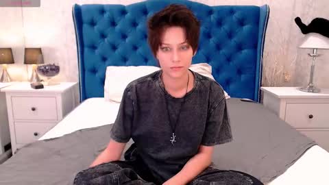 Via online show from 12, 10, 2025