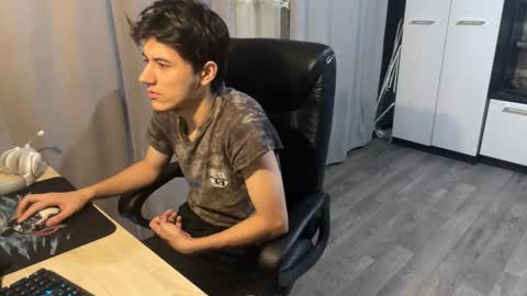 Snapshot of vialeras chatting on 17, 11, 2025 vialeras online show from 17, 11, 2025