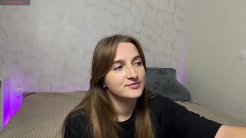 Snapshot of vibe_and_night chatting on 7, 11, 2025 Vail and Nevada online show from 7, 11, 2025