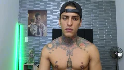 Snapshot of vicctorzc chatting on 16, 2, 2025 Victor cardenas online show from 16, 2, 2025