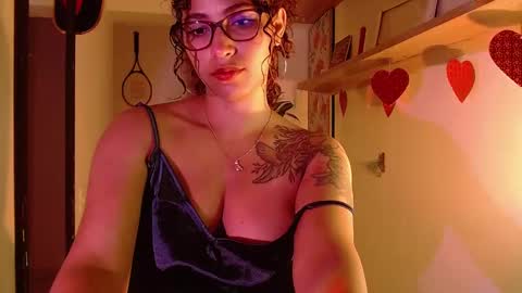 Vicky  online show from 8, 3, 2025