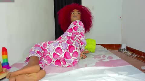 vicky manuela online show from 2, 11, 2025