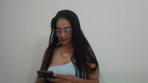 Snapshot of vicky_madame chatting on 4, 10, 2025 Vicky online show from 4, 10, 2025