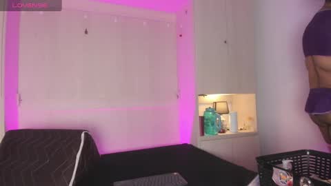 V I C K Y online show from 20, 9, 2025