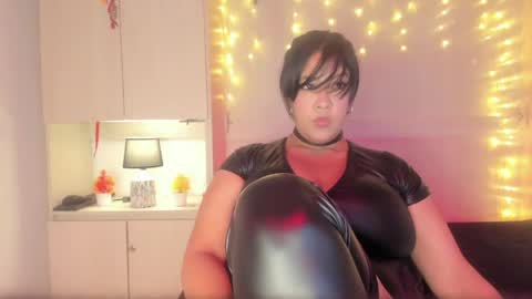 V I C K Y online show from 25, 4, 2026