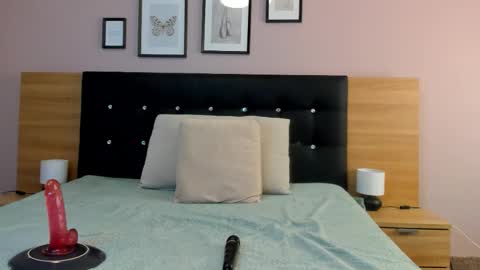 Snapshot of vicky_squirtz chatting on 14, 1, 2026 vicky_squirtz online show from 14, 1, 2026