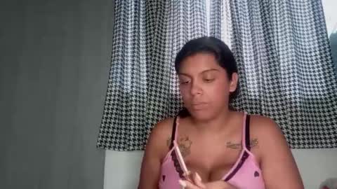 Snapshot of vickyhm22 chatting on 25, 9, 2025 vickyhm22 online show from 25, 9, 2025