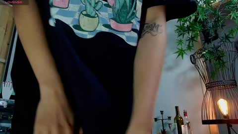 Victoria   online show from 22, 1, 2025