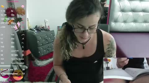 Snapshot of vickysexyx chatting on 19, 2, 2025 Valentina online show from 19, 2, 2025