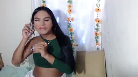 Snapshot of vickyxdany chatting on 1, 5, 2026 vickyxdany online show from 1, 5, 2026