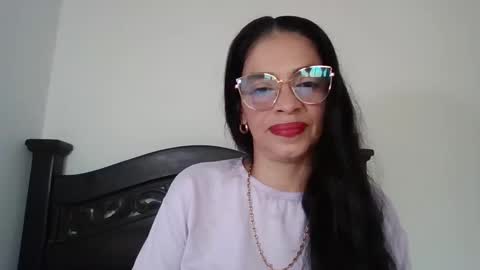 VICTORIA online show from 18, 2, 2025