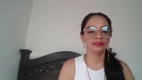 VICTORIA online show from 19, 2, 2025