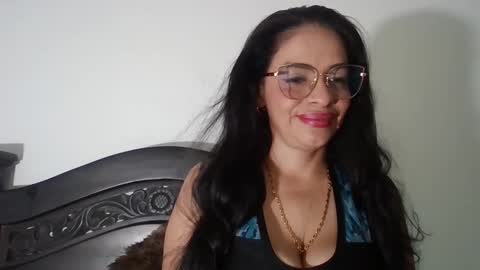 VICTORIA online show from 3, 3, 2025