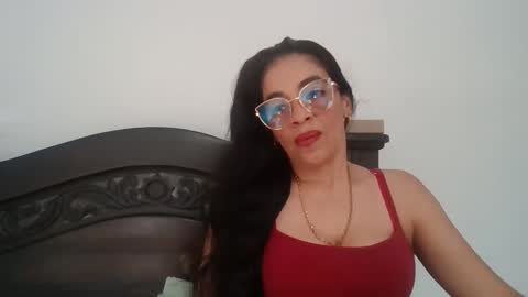 VICTORIA online show from 10, 3, 2025