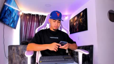 Snapshot of victor_ospina chatting on 31, 3, 2026 victor have a nice day ... online show from 31, 3, 2026