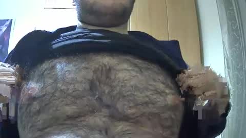 Snapshot of victorhume chatting on 5, 11, 2025 VictorHume online show from 5, 11, 2025