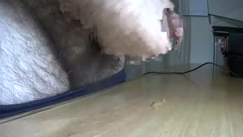 Snapshot of victorhume chatting on 22, 11, 2025 VictorHume online show from 22, 11, 2025