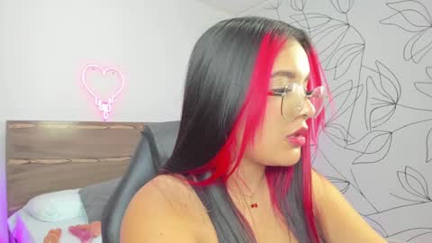 Snapshot of victoria18x chatting on 15, 1, 2025 Victoria online show from 15, 1, 2025