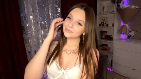 victoria2374 online show from 17, 4, 2026