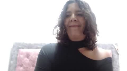 Hi guys   Im victoria  Be the one who can control me in PVT online show from 26, 5, 2026