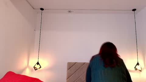 Snapshot of victoria_adamns chatting on 15, 5, 2026 V I C T O R I A online show from 15, 5, 2026