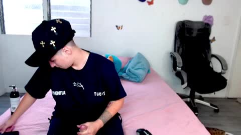 Snapshot of victoria_andra chatting on 27, 6, 2026 victoria_andra online show from 27, 6, 2026