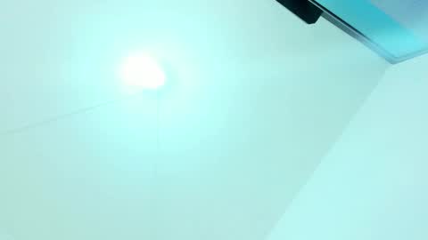 Victoria online show from 4, 3, 2025