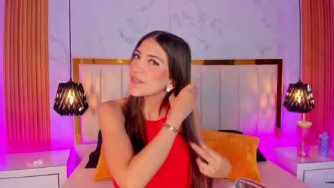 Snapshot of victoria_joliegb chatting on 10, 3, 2025 Victoria Lozano online show from 10, 3, 2025