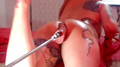 Snapshot of victoria_luxe chatting on 6, 3, 2025 victoria_luxe online show from 6, 3, 2025