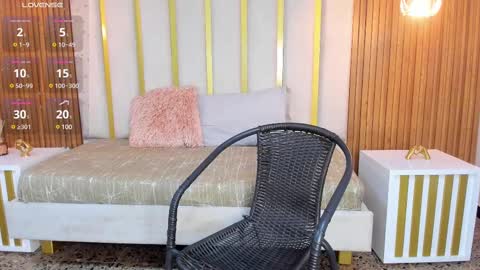 VICTORIA  online show from 17, 1, 2025