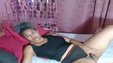 Snapshot of victoria_miler chatting on 20, 2, 2025 VICKY online show from 20, 2, 2025